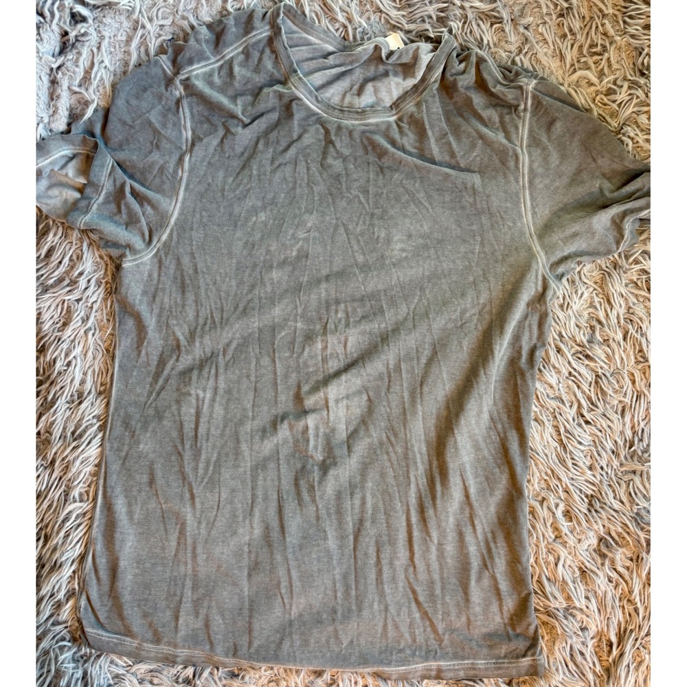 Lululemon Mens Short Sleeve T-Shirt Gray Acid Wash Crew Neck Athletic Size L